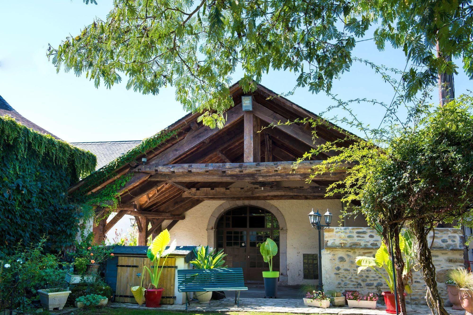 Logis Chez Germaine Hotel Geus-d'Oloron ภายนอก รูปภาพ