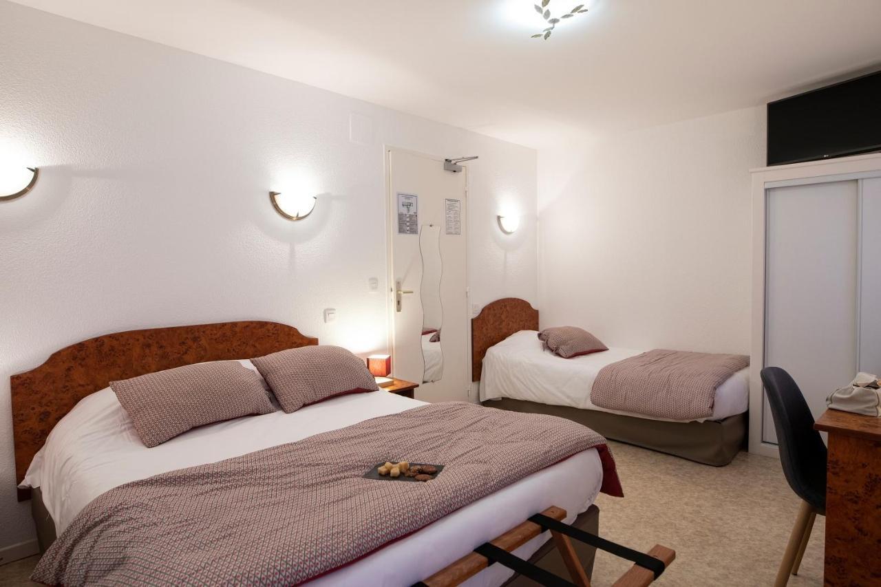 Logis Chez Germaine Hotel Geus-d'Oloron ภายนอก รูปภาพ
