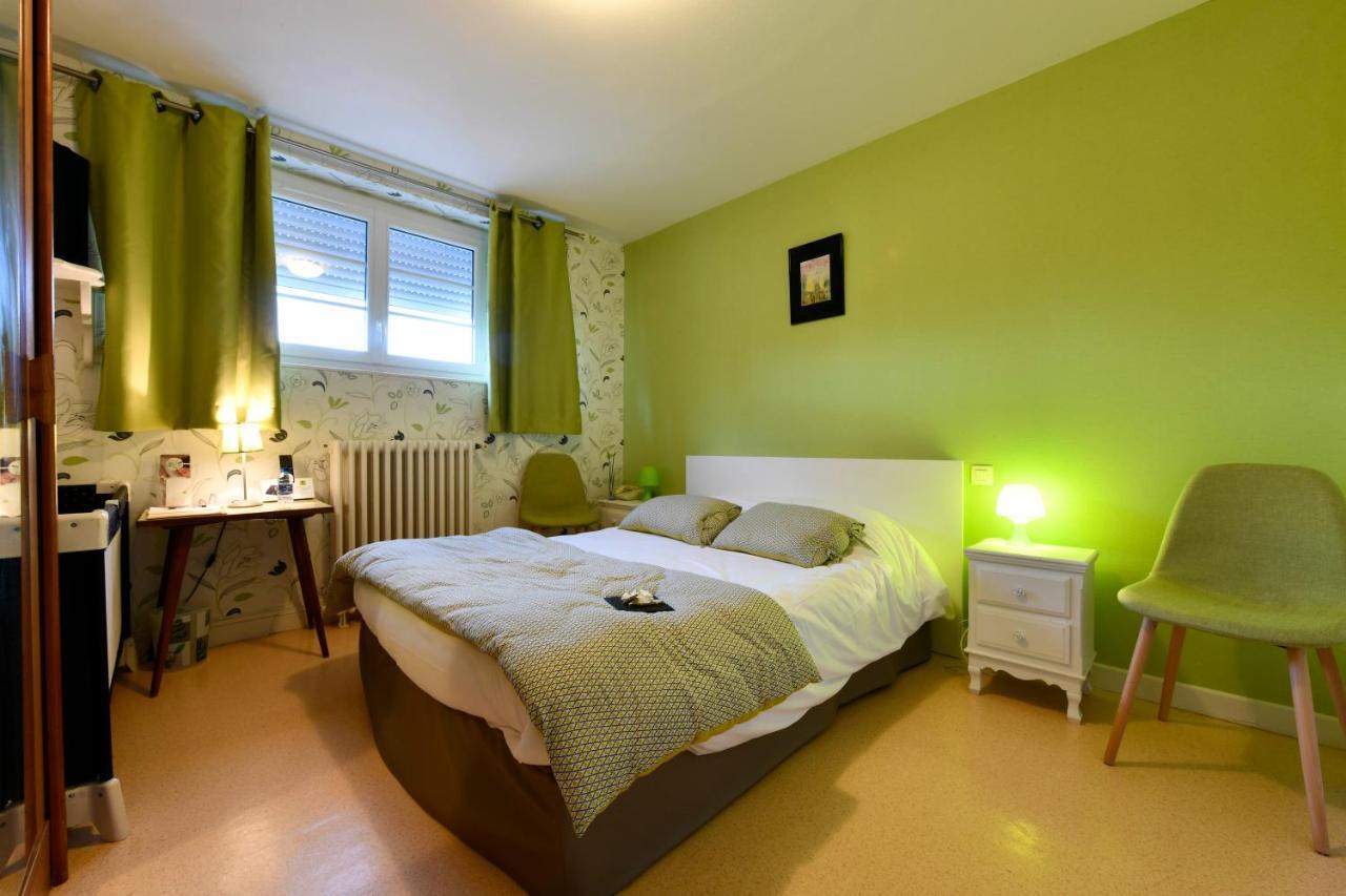 Logis Chez Germaine Hotel Geus-d'Oloron ภายนอก รูปภาพ
