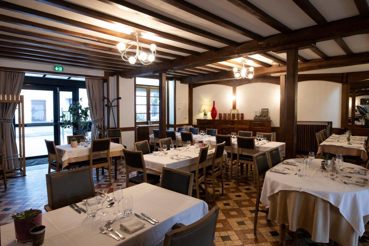 Logis Chez Germaine Hotel Geus-d'Oloron ภายนอก รูปภาพ